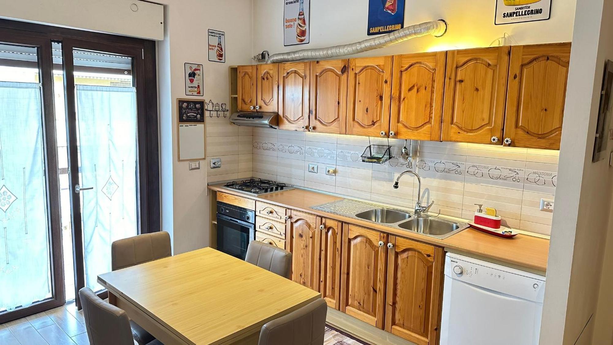 Luxury Cinecitta - Portofina Apartamento *