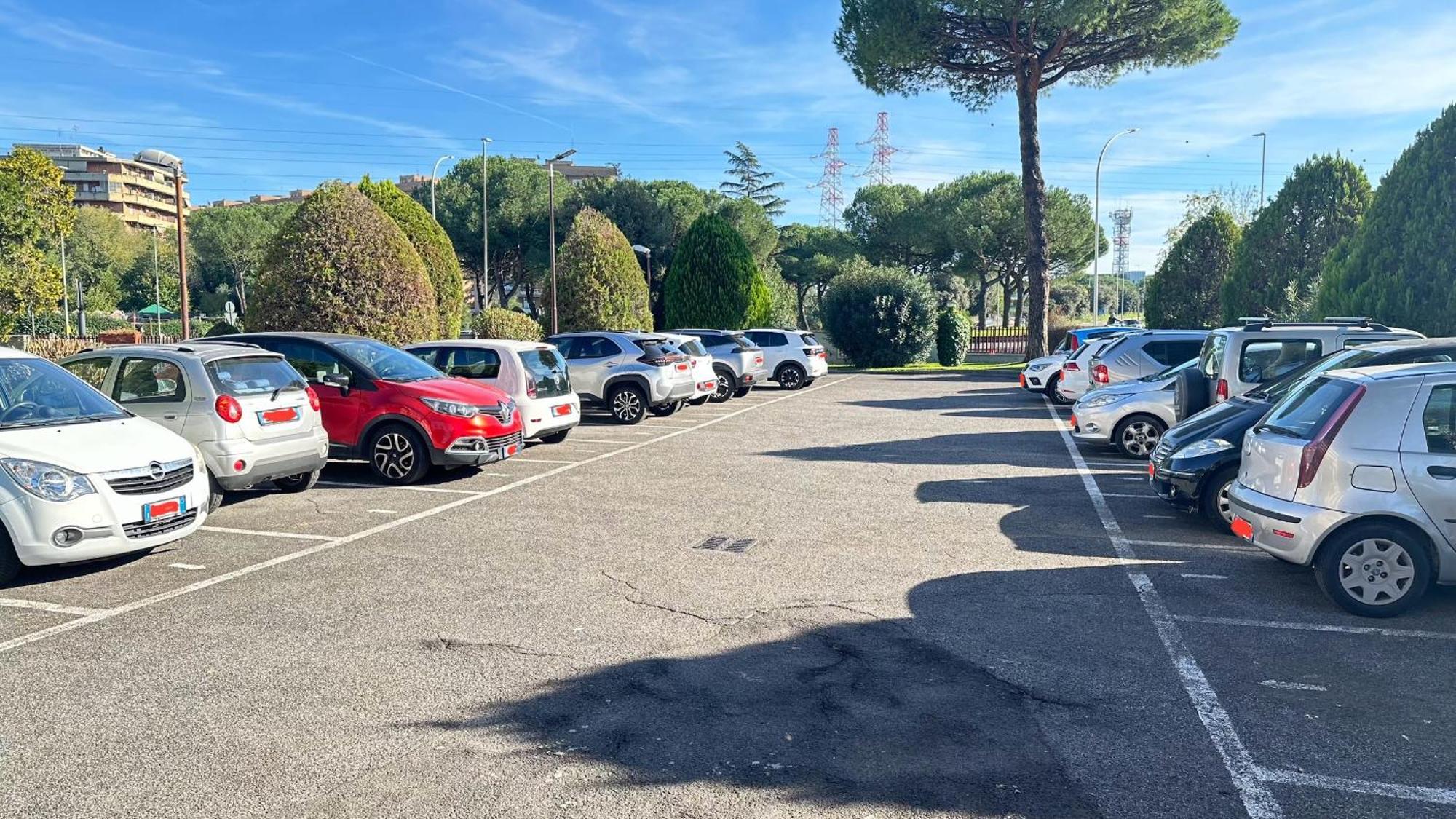 Luxury Cinecitta - Portofina Apartamento